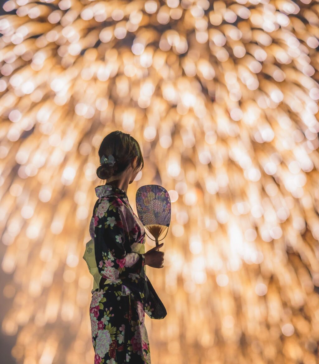 【Mới nhất 2025】Lễ hội mùa hè “Pháo hoa” có lịch sử như thế nào? Hướng dẫn chi tiết để tận hưởng pháo hoa ở Nhật Bản!