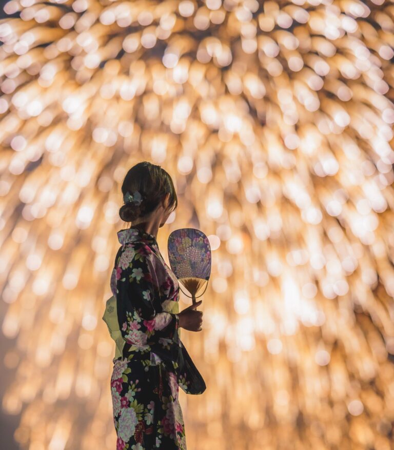 【Mới nhất 2025】Lễ hội mùa hè "Pháo hoa" có lịch sử như thế nào? Hướng dẫn chi tiết để tận hưởng pháo hoa ở Nhật Bản!