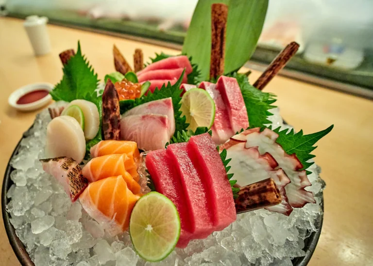 Tại sao người Nhật không ăn sống cá nước ngọt