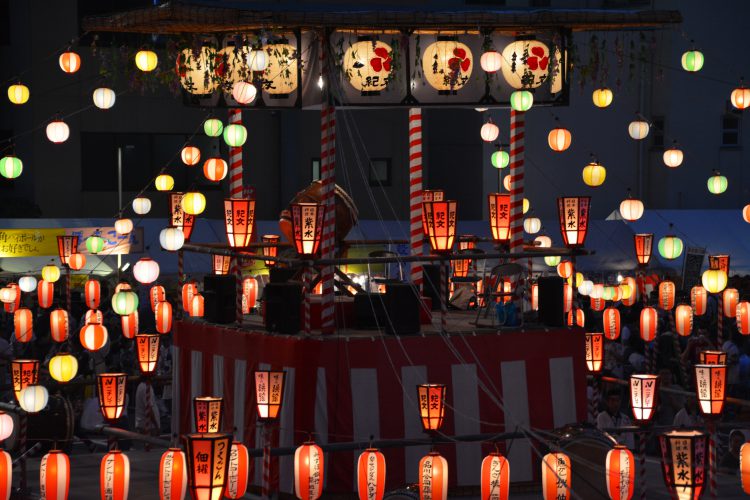 Obon là gì? Ý nghĩa và nguồn gốc